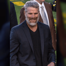Brett Favre image