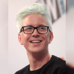 Tyler Oakley image