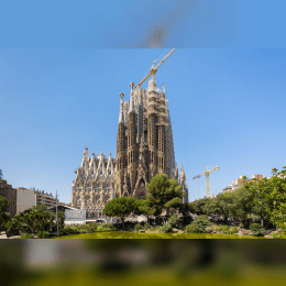 Sagrada Família image