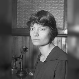 Dorothy Day image