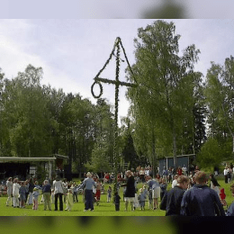 Maypole Dance image