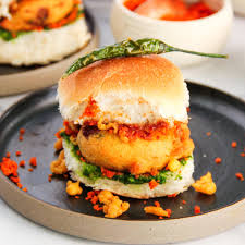 Best Vada Pav in Mumbai: A Food Lover’s Guide image